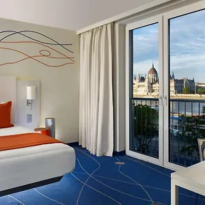 4* Отель Park Plaza